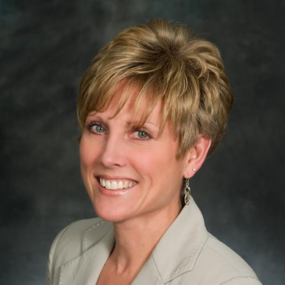 Meet your Posher, Kimberly - Picture 1 of 1